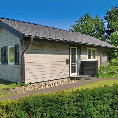 Vila Blockhaus Mit Parkplatz Vor Der Ha Damp Exteriér fotografie